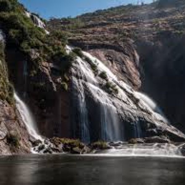 Ézaro Waterfall